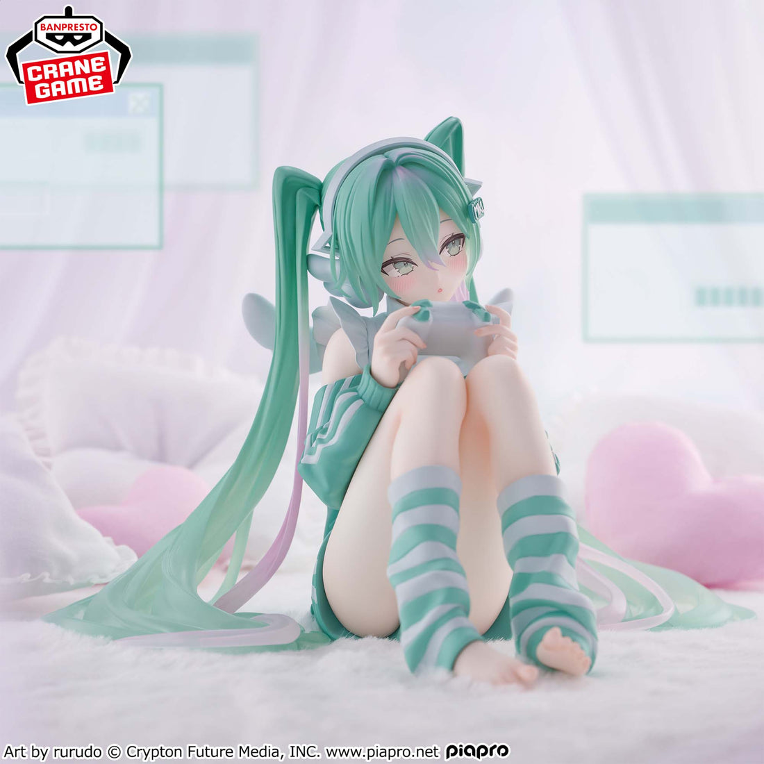 Hatsune Miku Holiday Memories  Game  Figure
