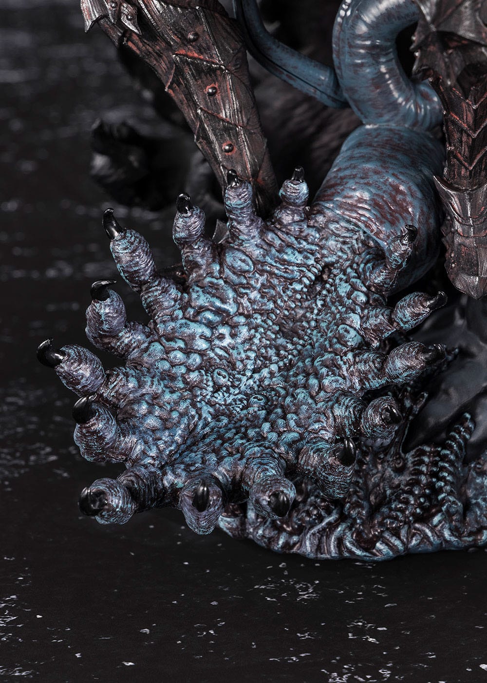 Berserk Figuarts ZERO Metallic Touch PVC Statue Guts Berserker Armor 35 cm