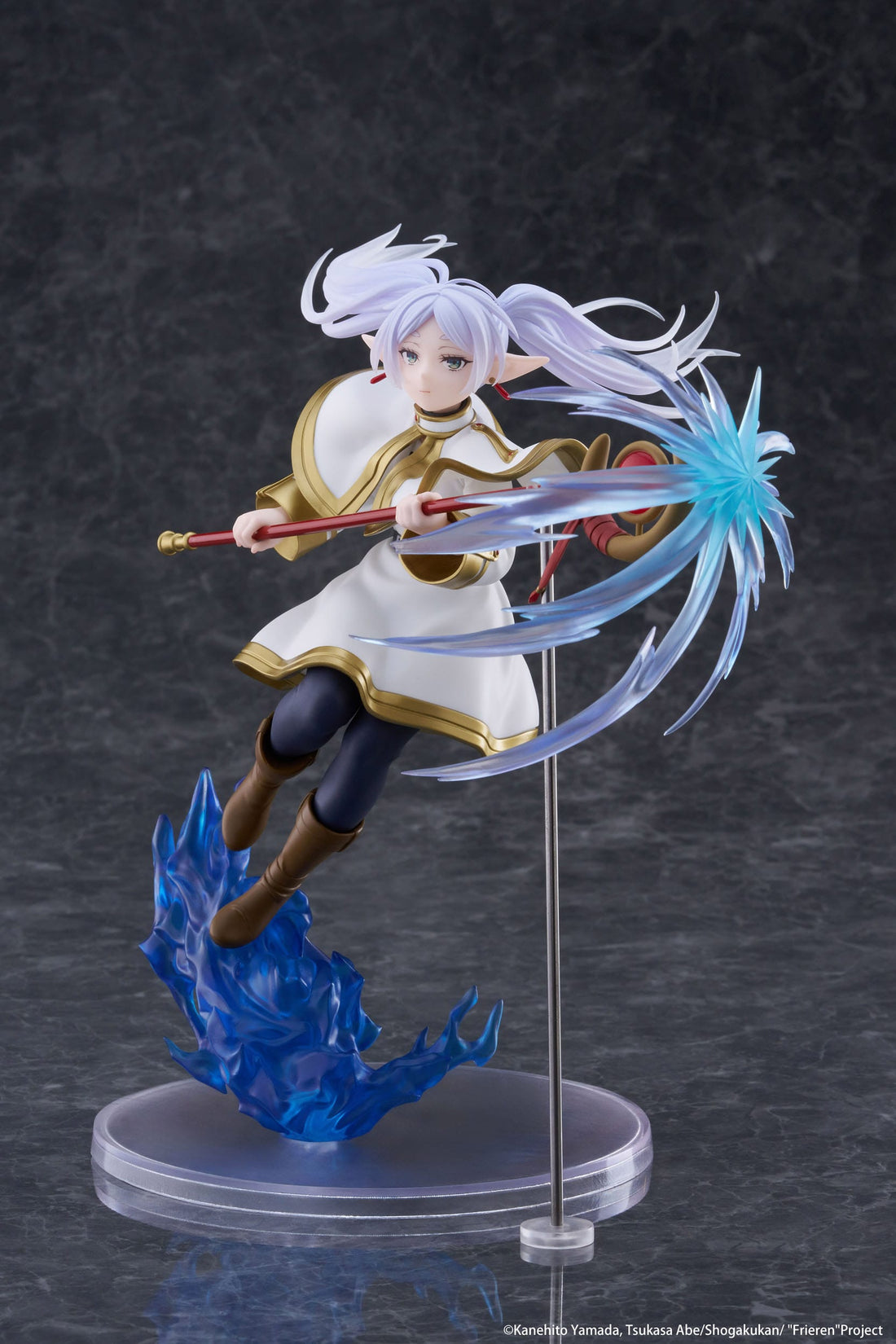 Frieren: Beyond Journey ?s End AMP+ PVC Figure Frieren 21 cm