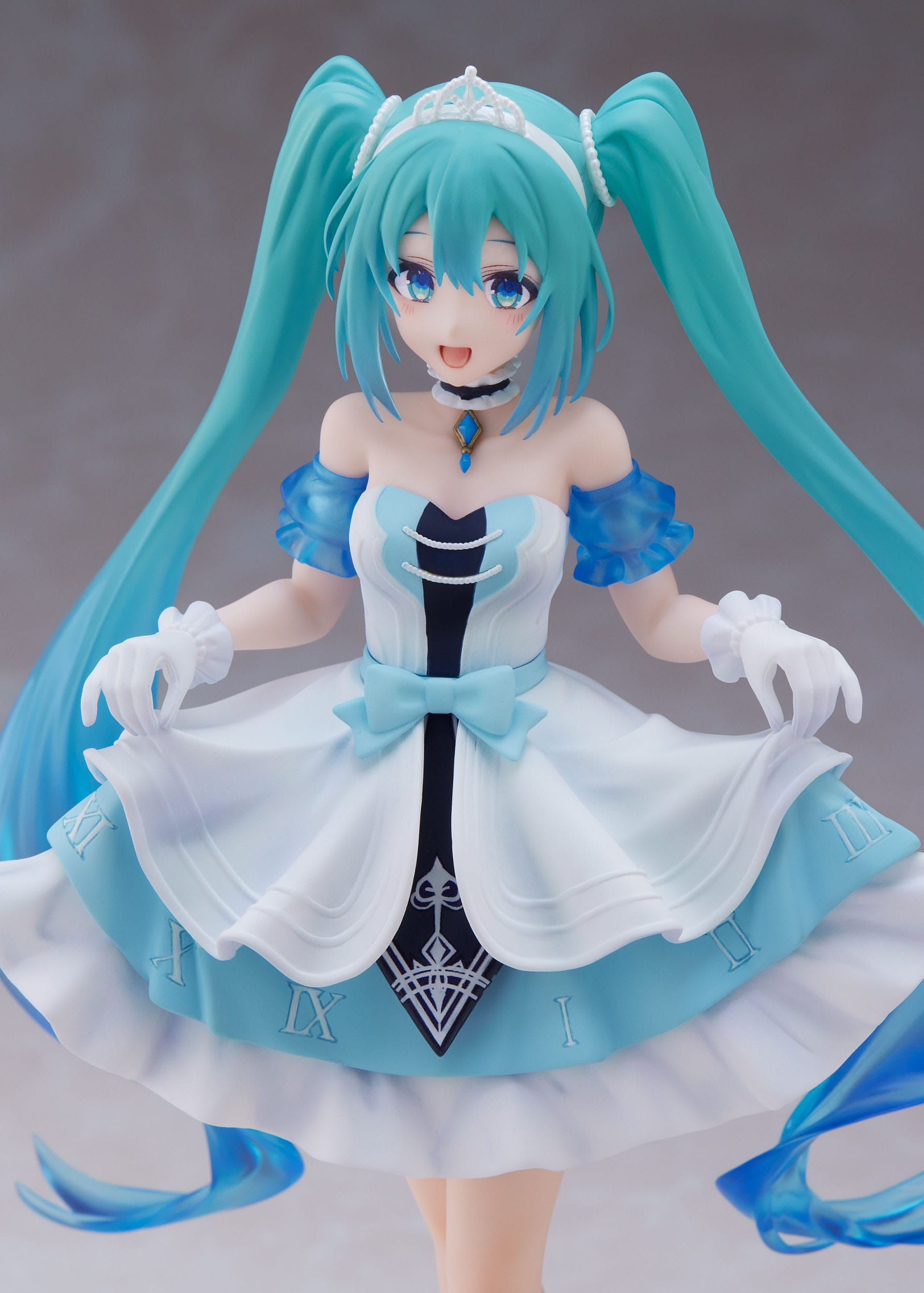 Hatsune Miku PVC Statue Hatsune Miku Wonderland Cinderella Ver. 18 cm