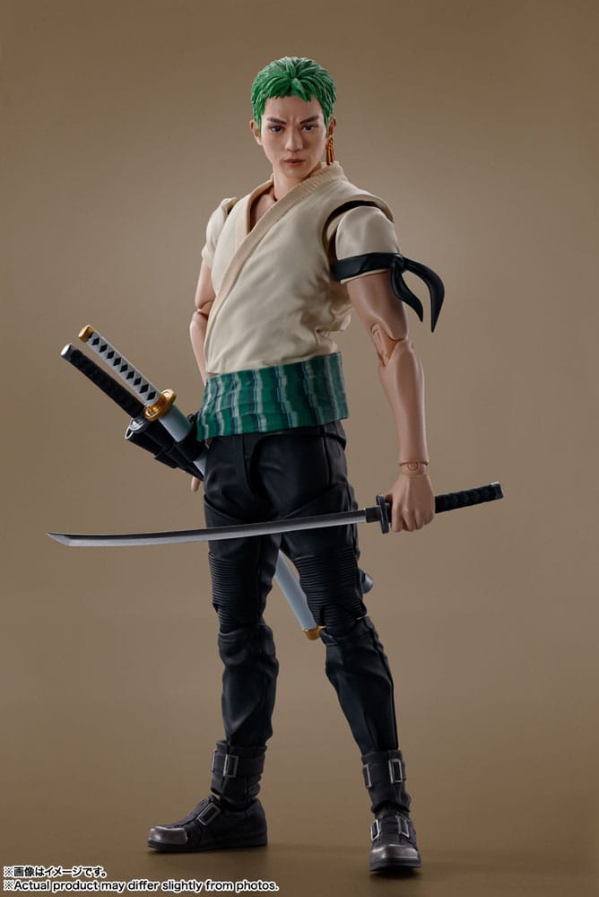 Official Bandai S.H. Figuarts Roronoa Zoro (Netflix) 14cm – Brand New, UK Stock