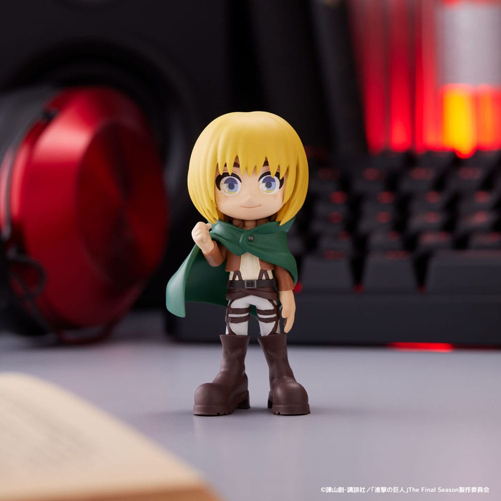 Attack on Titan Trading Figures -Pack Attack on Titan 9 cm