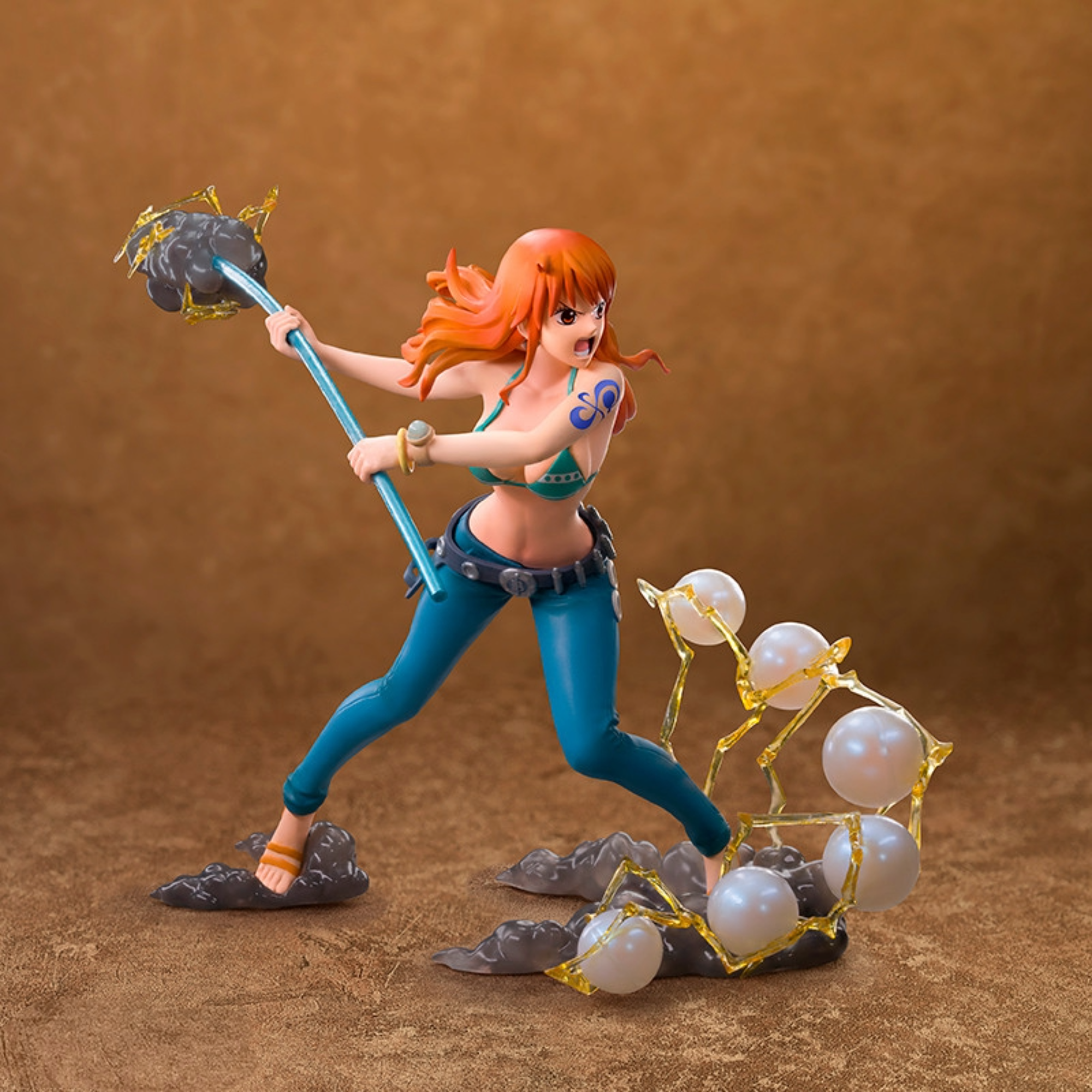 One Piece Nami Figure